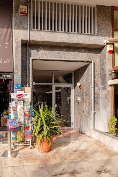 Elegant 2Bd Evelpidon Apartment Athens Exterior photo